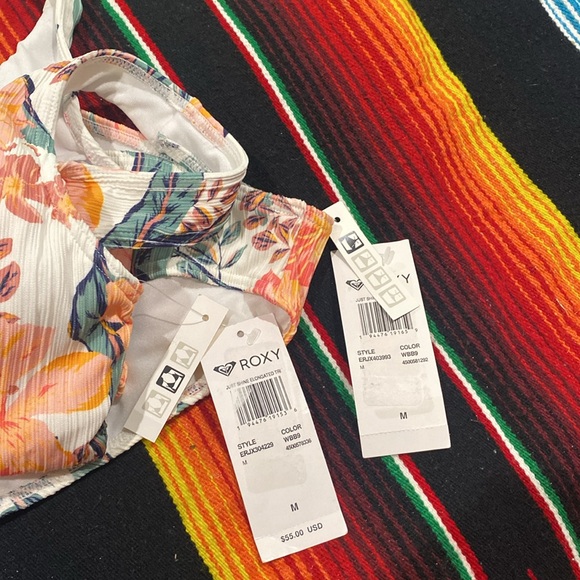 NWT Roxy Floral Bikini - Picture 10 of 10